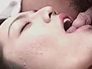 Nippon sex tour: Fucking Thai XXX in Tokyo