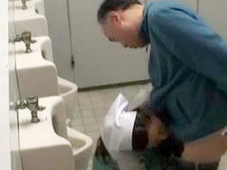 Japanese Toilet Cleaner Gets Fucked by Nippon Porn Stranger in XXX Thai China Video